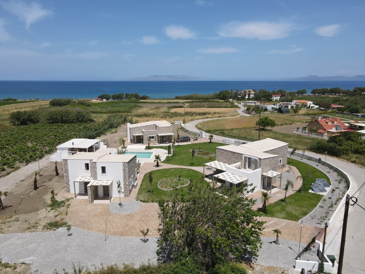 Sykia — Exterior 1